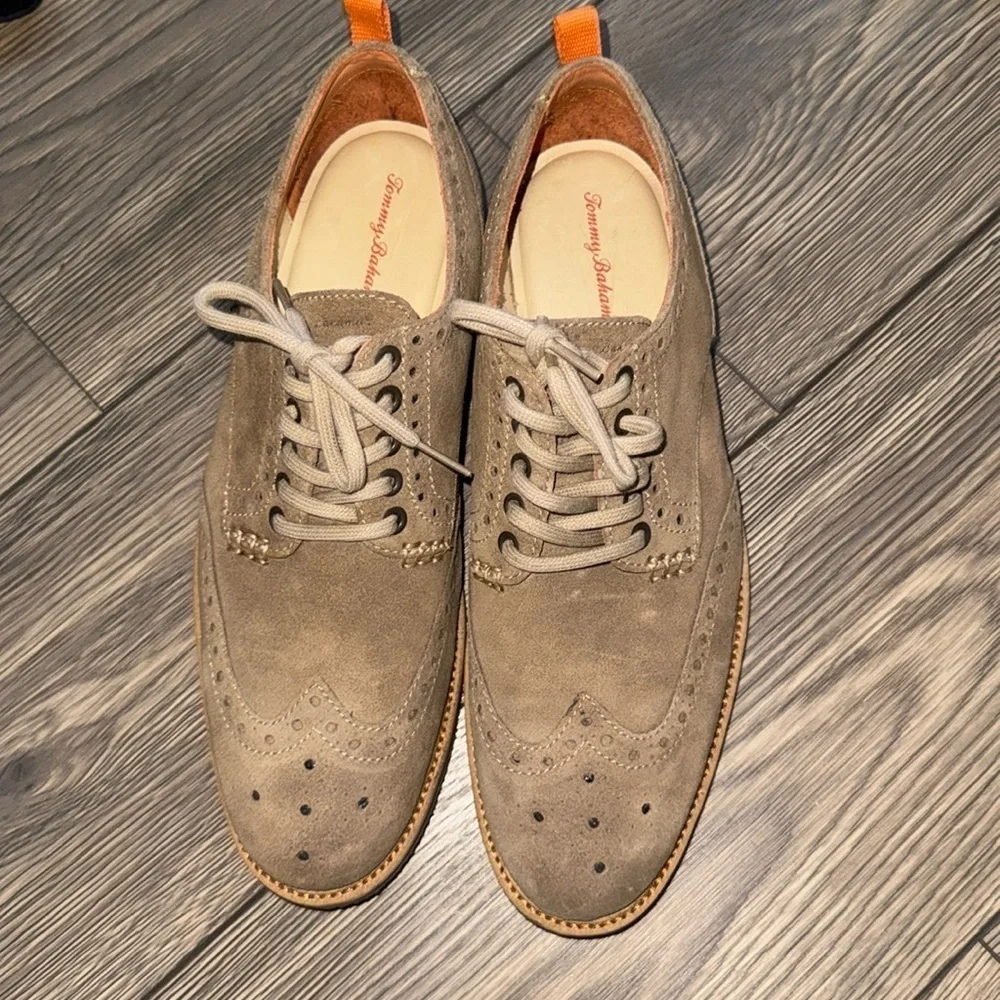 Tommy Bahamas Elliot wingtip bucks size 10 1/2 new
